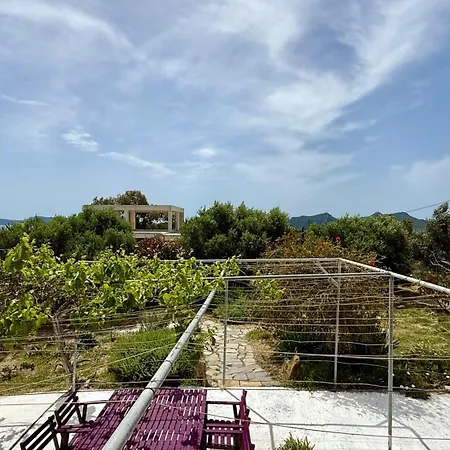 Shani Methoni (Messenia)